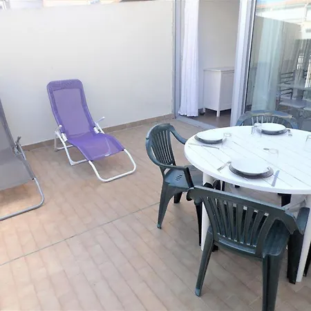 2 Pieces Avec Grande Terrasse Et Parking - Proche Mer, Calme, 4 Couchages - Fr-1-326-653 Apartment *